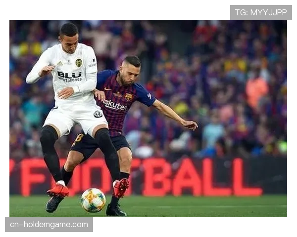 巴黎的极致围猎：高位逼抢迫使对手后场出球失误